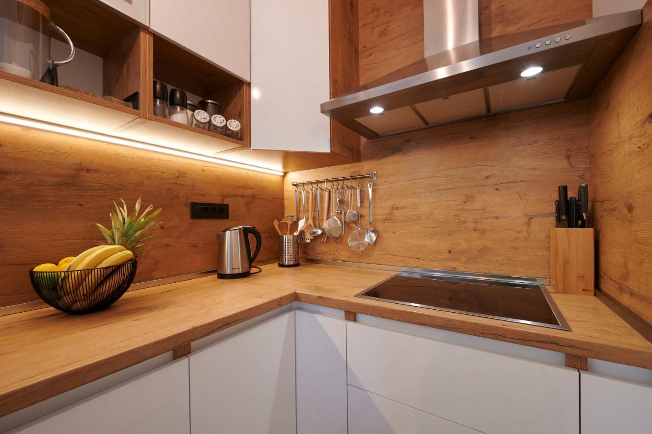 Apartman Miro - Center Of Трогир Екстериор снимка